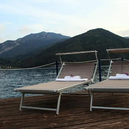 Albergo Mezzolago Hotel Mezzolago